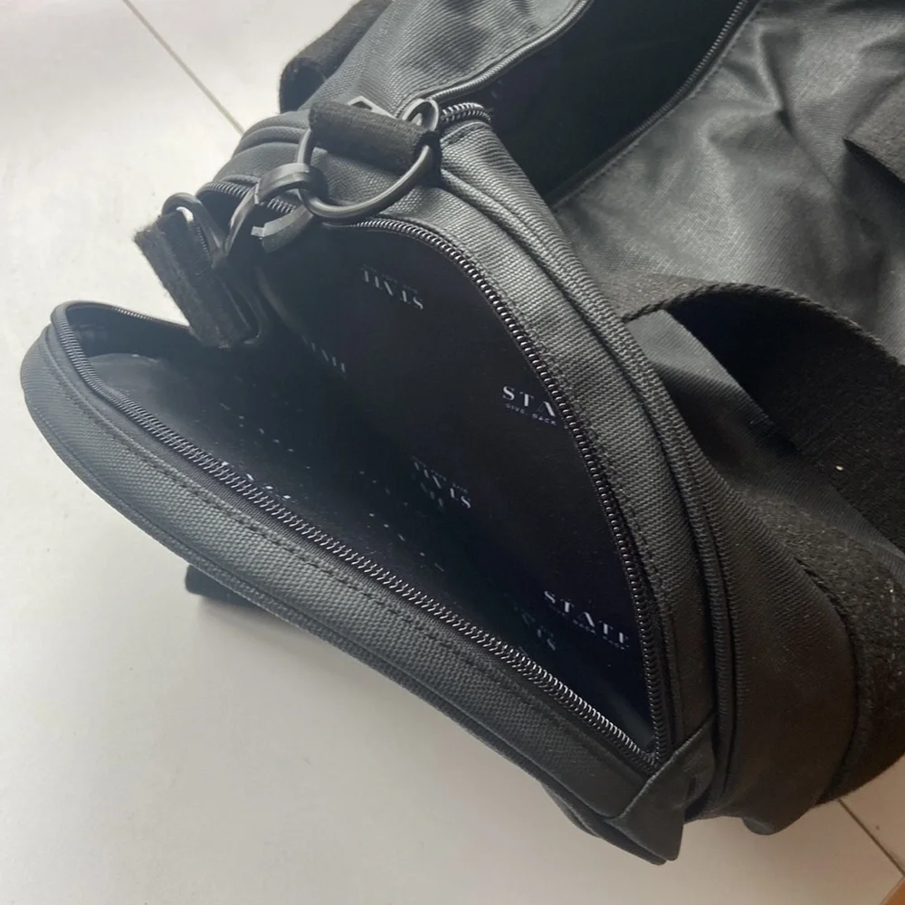 NWOT STATE Felix black duffle bag